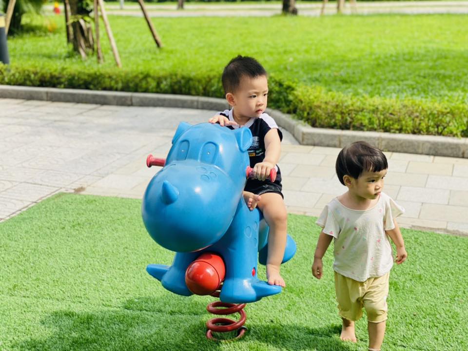 Sân chơi ngoài trời